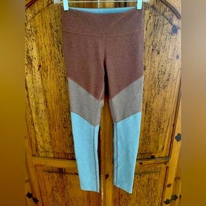 ‘Outdoor Voices’ Color-block Leggings, Size Small